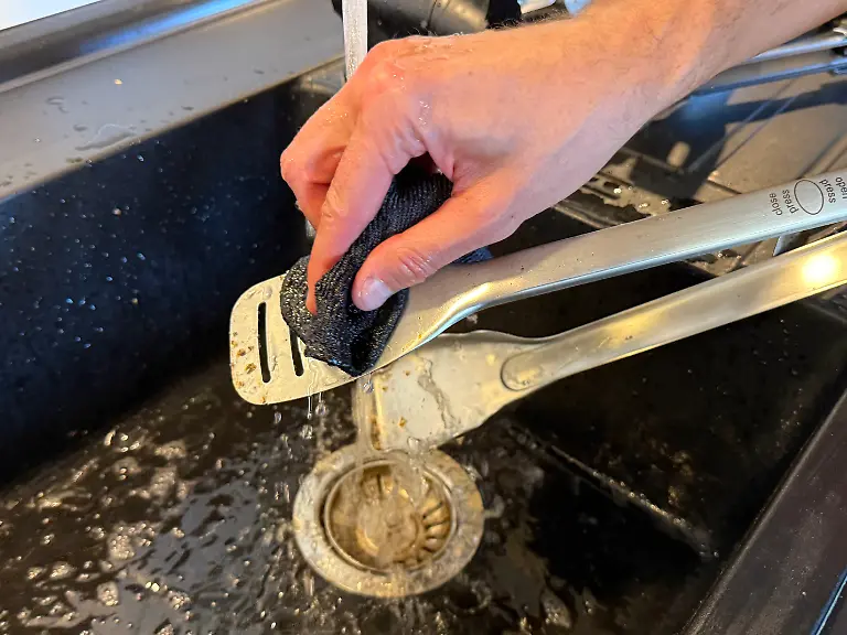 epi_1013271879_RTL_IN KOELN_FNG33845-11_Grillzange Affiliate